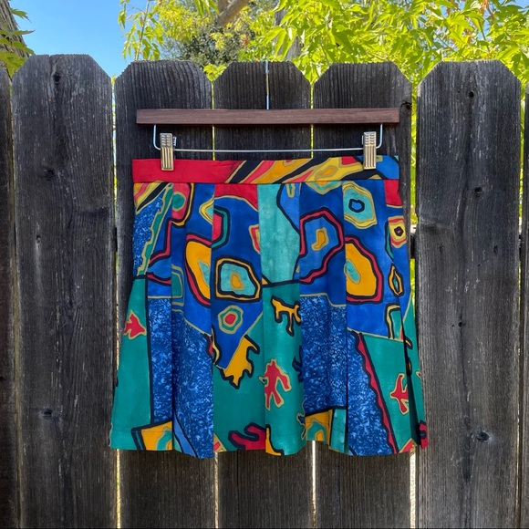 LBH Dresses & Skirts - 90’s vintage colorful mini tennis skirt